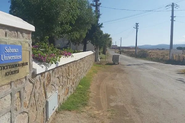 Sabancı Üniversitesi Yaratıcı Teknolojiler Atölyesi - Resim 9
