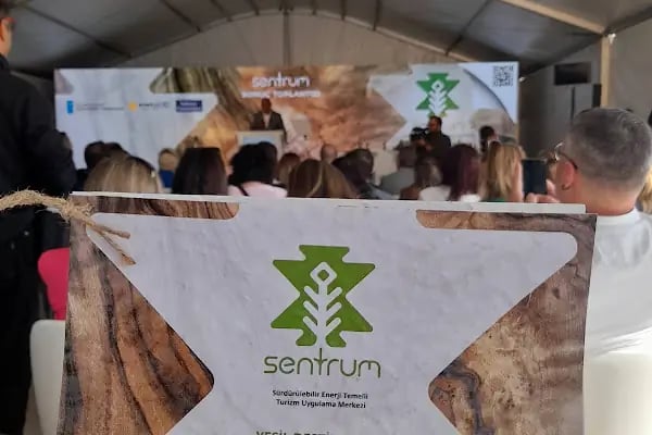 Sabancı Üniversitesi Yaratıcı Teknolojiler Atölyesi - Resim 14