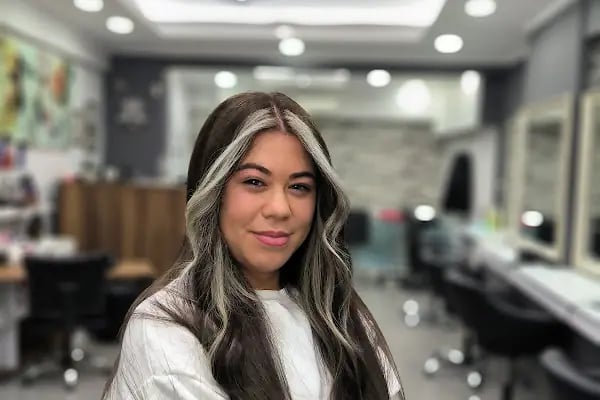 Yılmaz İpek Hair & Makeup Studio - Resim 18