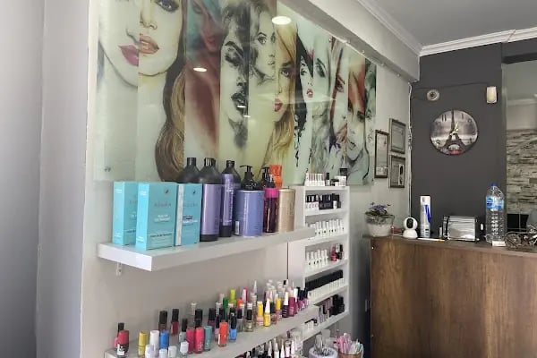 Yılmaz İpek Hair & Makeup Studio - Resim 12