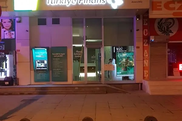 Türkiye Finans Arnavutköy Şubesi - Resim 3
