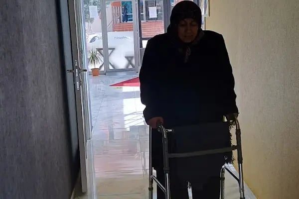 ÖZEL KIZILCAHAMAM AĞIZ VE DİŞ SAĞLIĞI POLİKLİNİĞİ - Resim 19