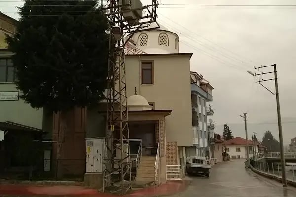 Aşağı Mahallesi Cami - Resim 3