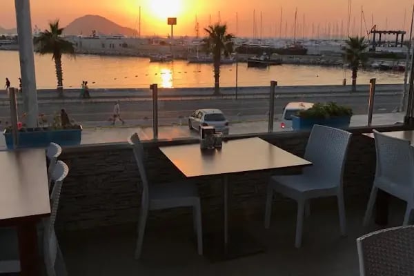 Marin Beach Apart - Resim 7