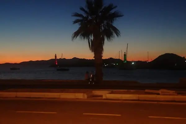 Marin Beach Apart - Resim 2