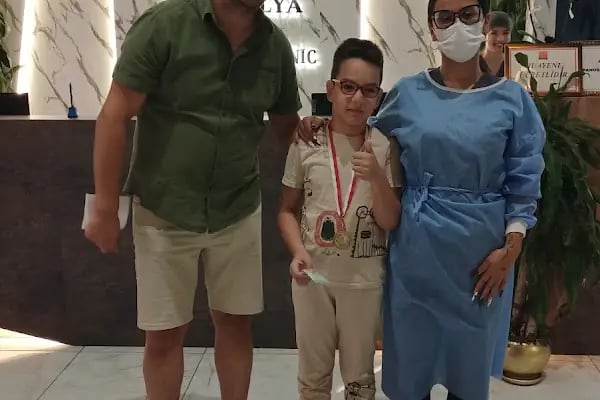 Özel Dinçalya Ağız ve Diş Sağlığı Polikliniği - Resim 17