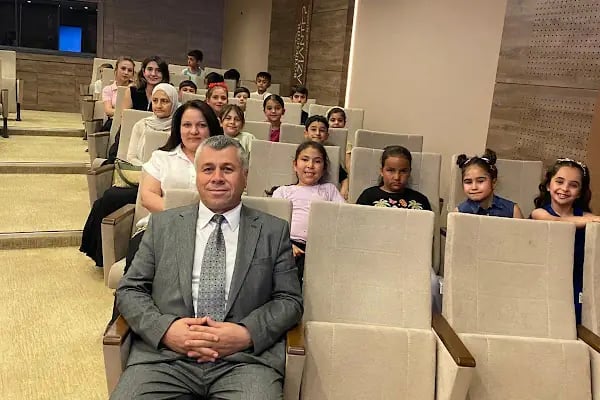 Gaziantep Büyükşehir Belediyesi Çetin Emeç Salonu - Resim 2