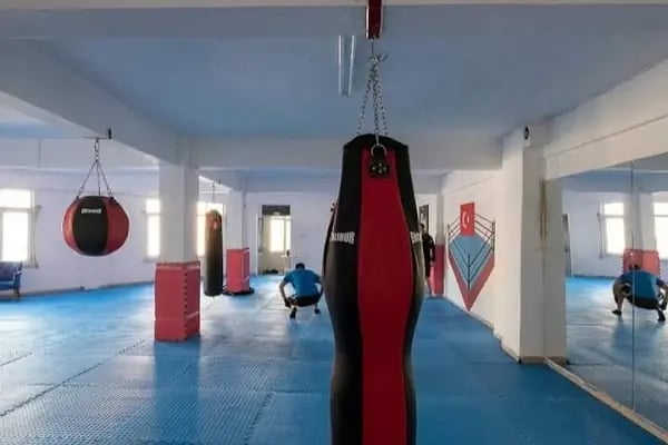 YEMEN FIGHT CLUB DÖVÜŞ SANATLARI EĞİTİM MERKEZİ - Resim 9