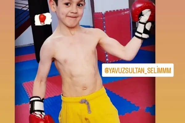 YEMEN FIGHT CLUB DÖVÜŞ SANATLARI EĞİTİM MERKEZİ - Resim 13