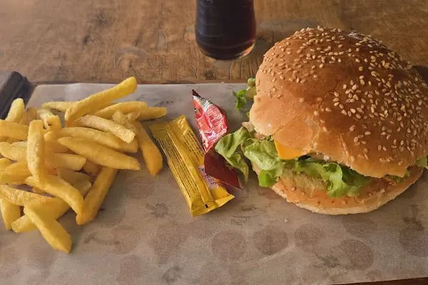 ZİLLİ ÖKÜZ Home Made Hamburger - Resim 4