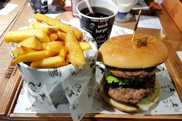 ZİLLİ ÖKÜZ Home Made Hamburger - Resim 3