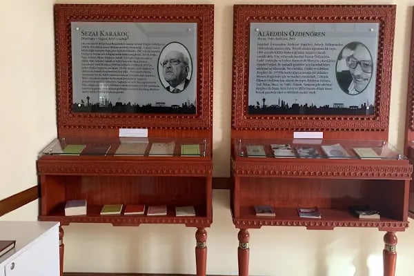 Şair ve Yazarlar Evi Müzesi - Resim 6