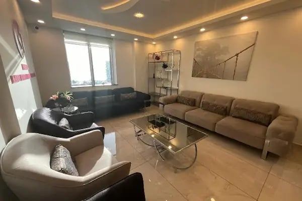 Kadıköy Kürtaj, Kadıköy Kadın Doğum Kliniği, Kızlık Zarı Dikimi, Jinekolog Doktor, Gebelik Ultrasonu, Genital Estetik, HPV - Resim 2