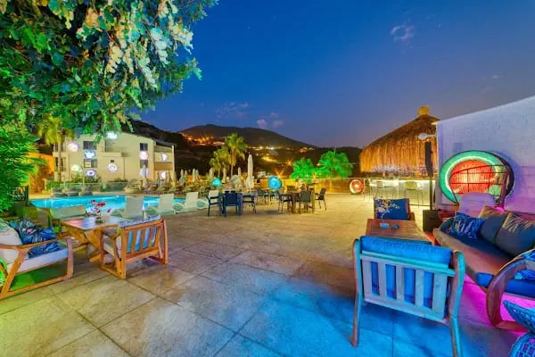İllusion Beach Club Hotel - Resim 10