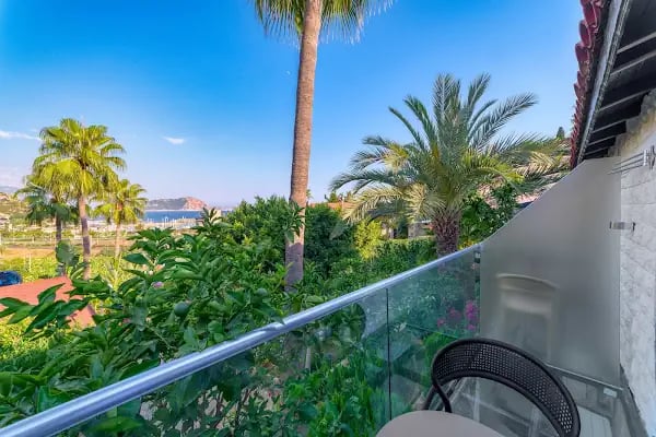 İllusion Beach Club Hotel - Resim 8