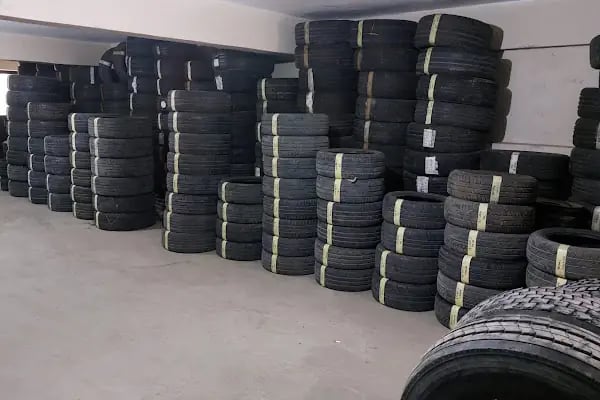 Oto Lastikçi Ahmet Usta - Resim 5