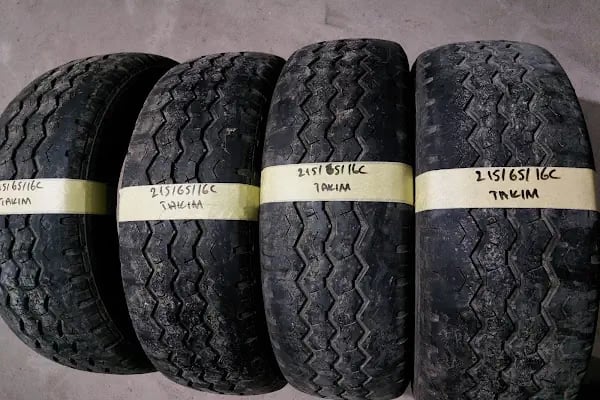 Oto Lastikçi Ahmet Usta - Resim 4