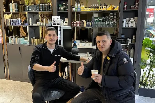 İos Men Vip Erkek Kuaförü ve Bakım Merkezi - Resim 12