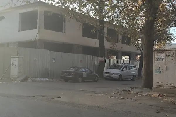 Yapı Kredi - Siteler Şubesi - Resim 2