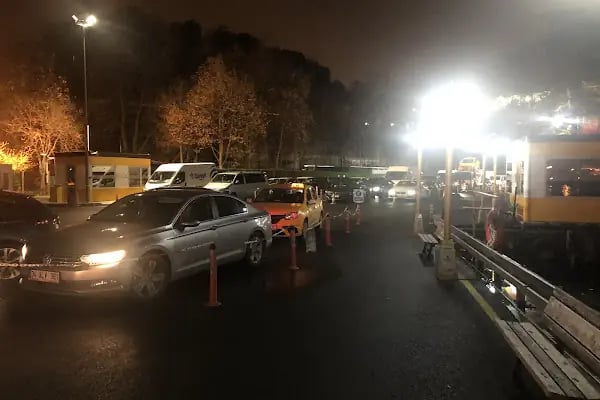 Şehir Hatları İstinye Arabalı Vapur İskelesi - Resim 14