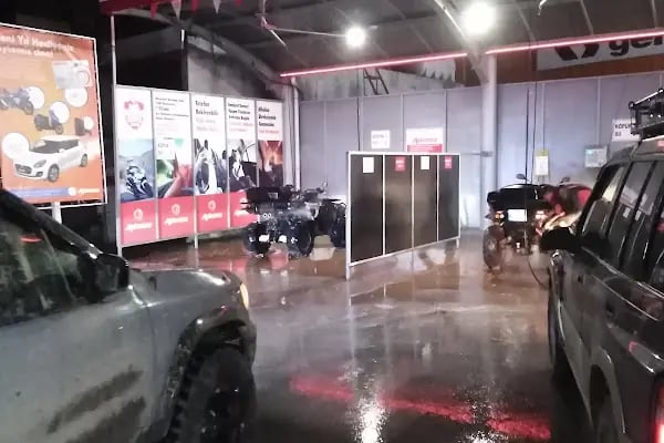 Gül Oto Yıkama Yağlama &amp; Yağ Değişim Servisi - Resim 1