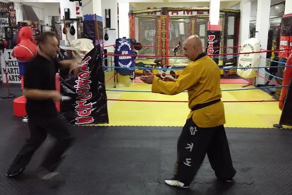 Özcan Mermer Fight Club - Resim 17