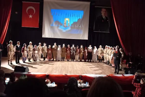 İzmir Karabağlar Halk Eğitimi Merkezi Müdürlüğü - Resim 13