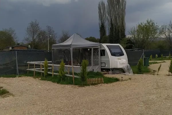 Ata Karavan Park - Resim 18