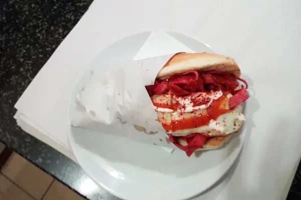 9 Kardeşler Kafe - Resim 10
