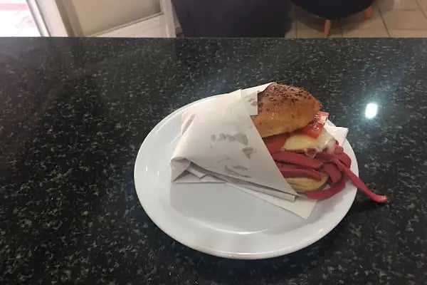 9 Kardeşler Kafe - Resim 8