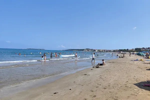 Cebeci halk plajı - Resim 5