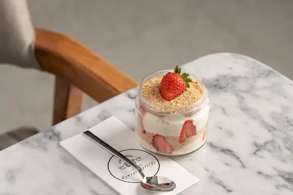 Little Italy Bakery - Resim 6