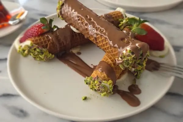 Little Italy Bakery - Resim 15