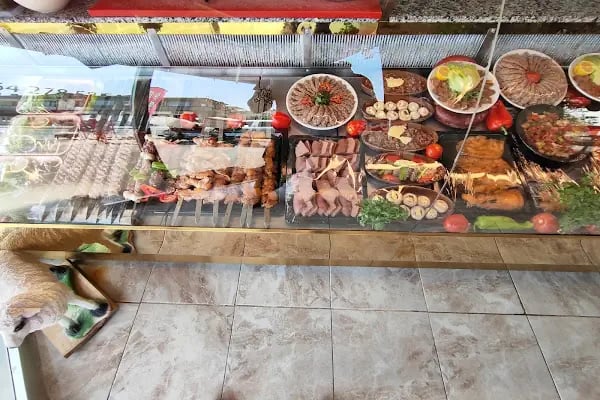YİĞİT KÖŞEM PİDE LAHMACUN VE PİZZA SALONU - Resim 6
