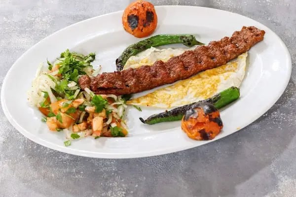 YİĞİT KÖŞEM PİDE LAHMACUN VE PİZZA SALONU - Resim 14