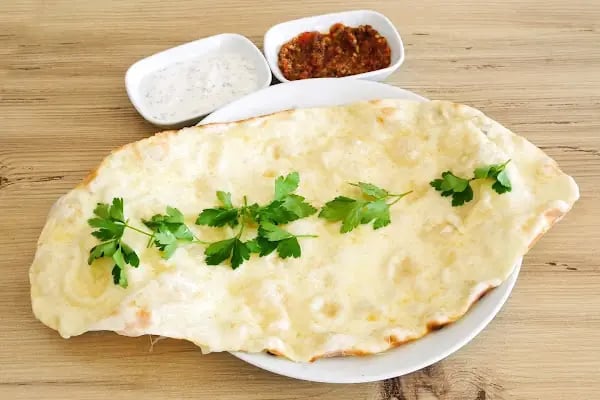 YİĞİT KÖŞEM PİDE LAHMACUN VE PİZZA SALONU - Resim 15