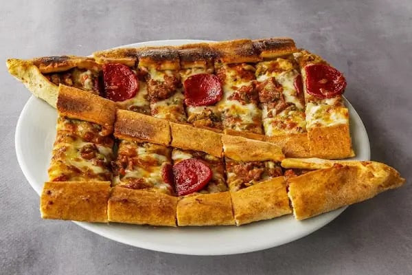 YİĞİT KÖŞEM PİDE LAHMACUN VE PİZZA SALONU - Resim 10