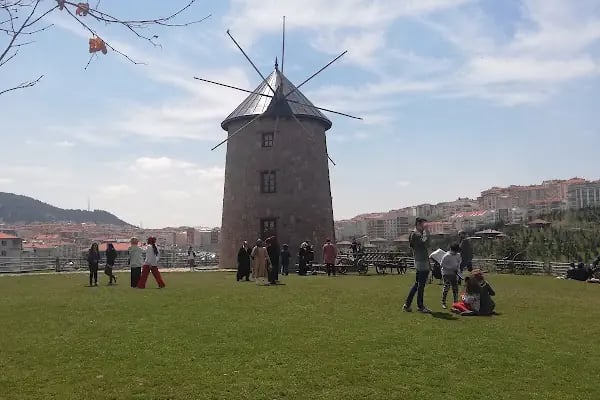 Beşikkaya Parkı - Resim 16