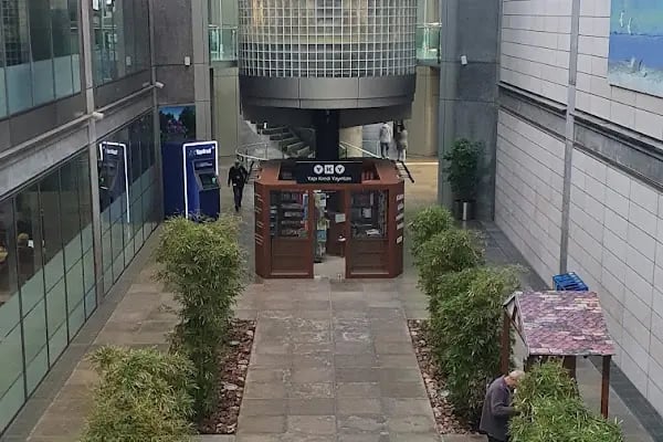 Yapı Kredi Bankası ATM - Çayırova Mc Donald'S - Resim 2