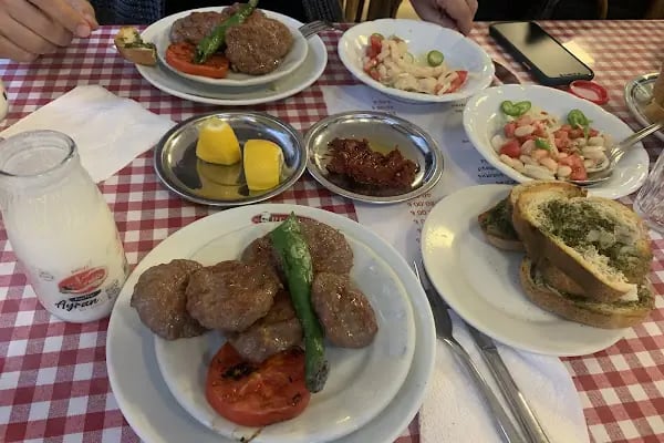 Yiğit Lokantası &amp; Pide Lahmacun - Resim 5