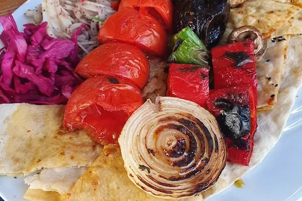 MC Döner Hatay Sofrası - Antik Akdeniz Restaurant - Resim 4