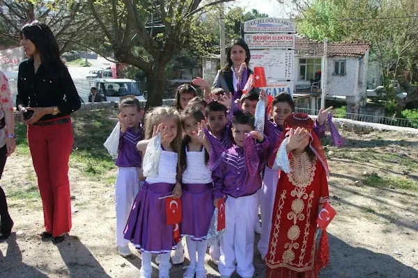Yukarıbey Ortaokulu - Resim 19