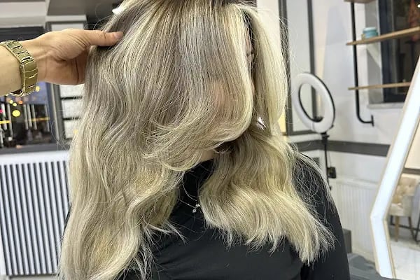 Murat Hair Studio - Resim 20