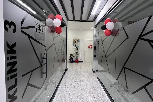 Kayalı Premium Ağız ve Diş Sağlığı Polikliniği - Resim 9