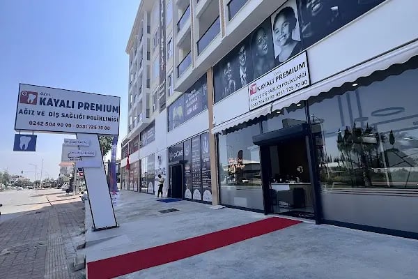Kayalı Premium Ağız ve Diş Sağlığı Polikliniği - Resim 10