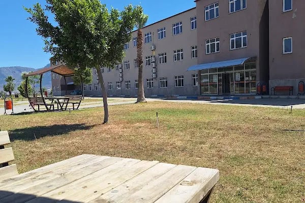 Mersin Üniversitesi Anamur Meslek Yüksekokulu - Resim 6