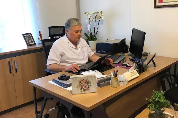 Prof. Dr. Yavuz Kabukcuoğlu Güneşli Erdem Hastanesi - Resim 2