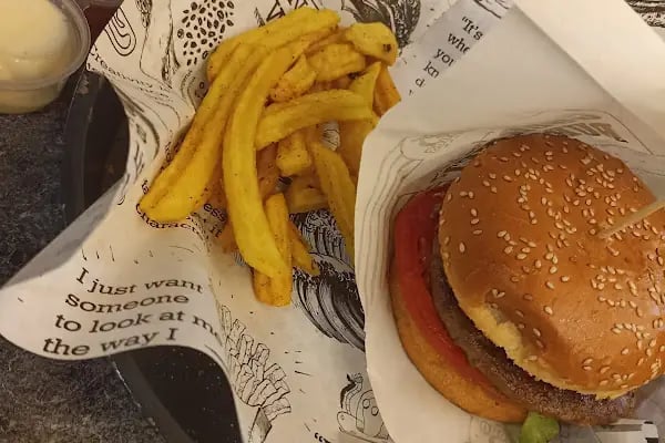 Ohannes Burger Buca - Resim 6
