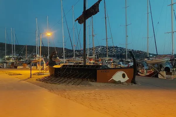 Kybele Tapınağı - Resim 15