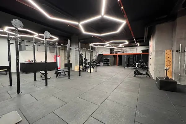 Colony Training Hall - Crossfit - Resim 6